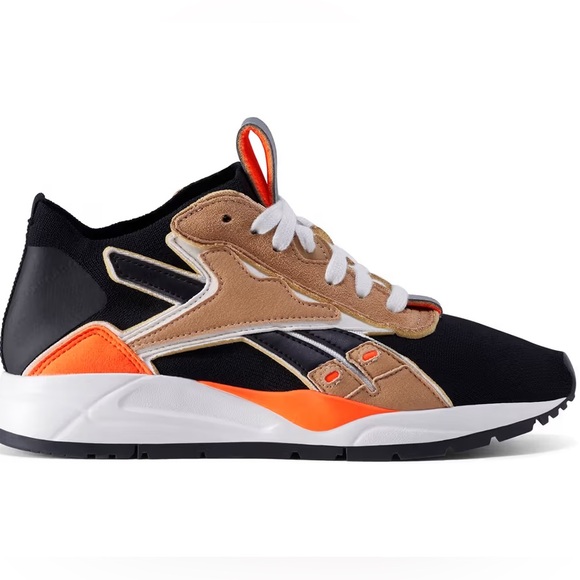 REEBOK X VICTORIA BECKHAM
Bolton Sock stretch-knit, leather and suede sneakers - Picture 3 of 7